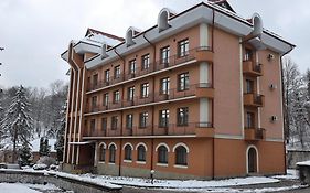 Санаторій Кришталевий Палац 4 корпус
